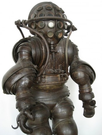 Carmagnolle Diving Suit