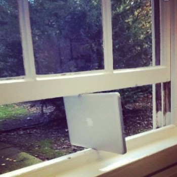 Mac supports Windows