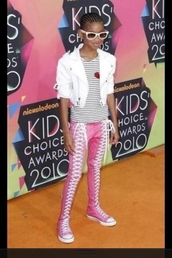 Nice... shoe.. pants.. ?