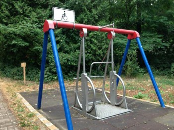 Wheelchair swing