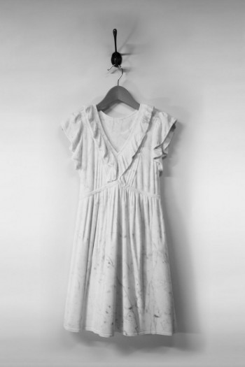 Airy Dresses Carved From Marble by Alasdair Thomson