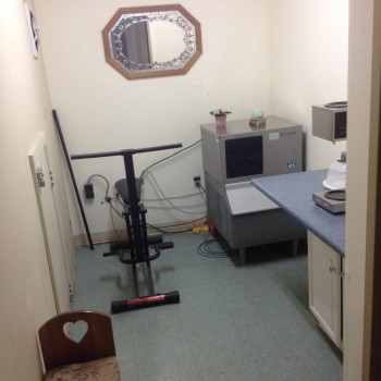 The motel said they had a gym
