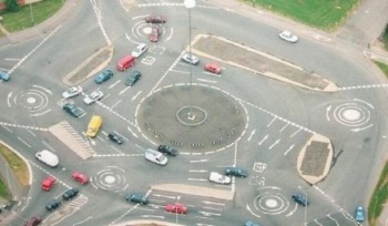 Yo dawg, I herd you like roundabouts, so I put a roundabouts in your roundabout