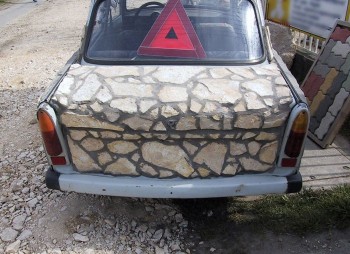 Titled Trunk