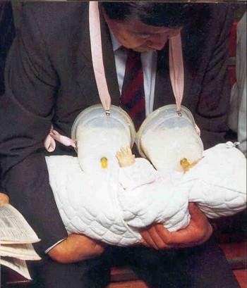 Breast Milk Dispenser