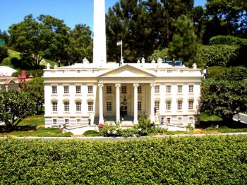 Lego White House