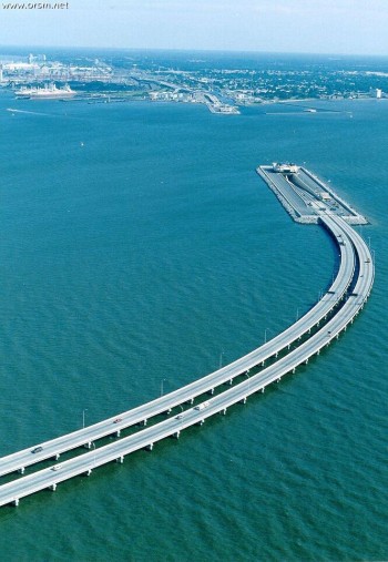 Tunnel Bridge