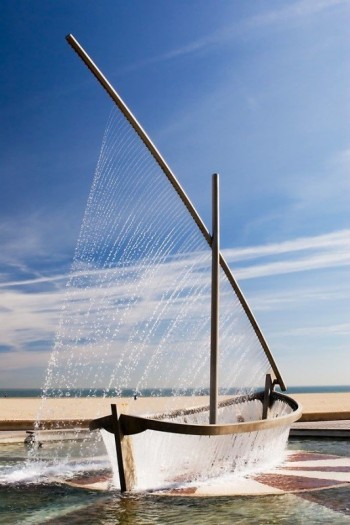 Fountain Boat