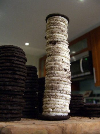 Super Oreo Cookie